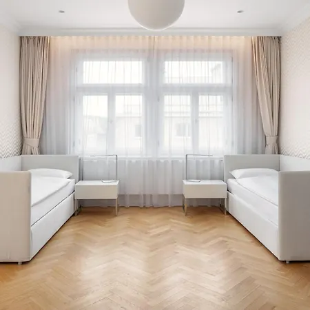 Revolucni Apartments Old Town Prague Exterior photo